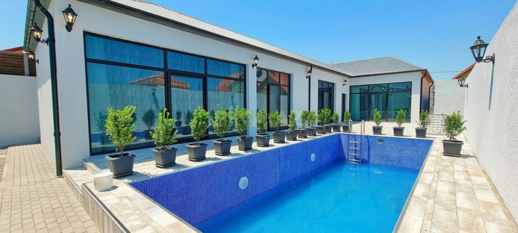 Satılır həyət evi 170 m²