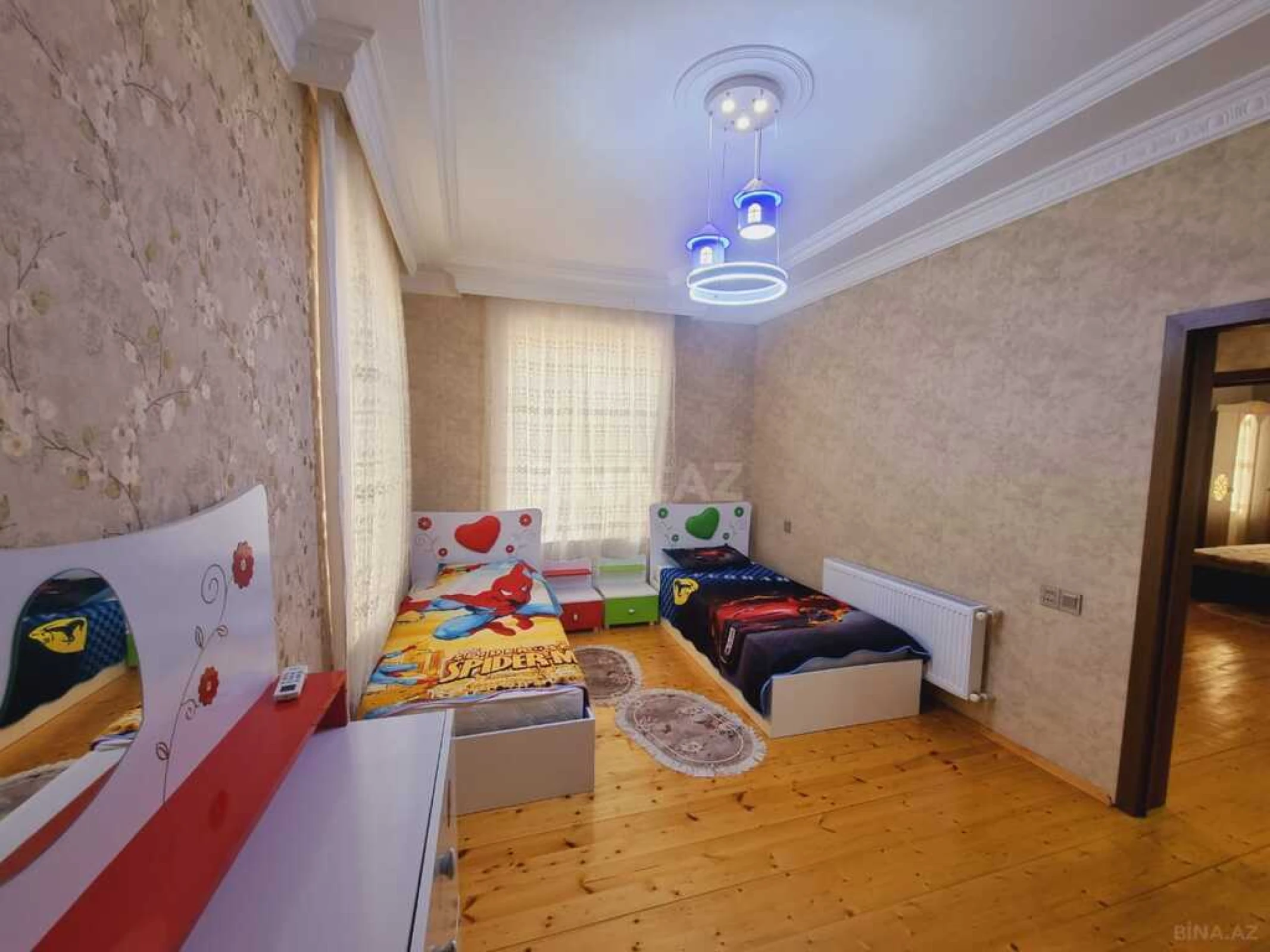 Satılır həyət evi 200 m²