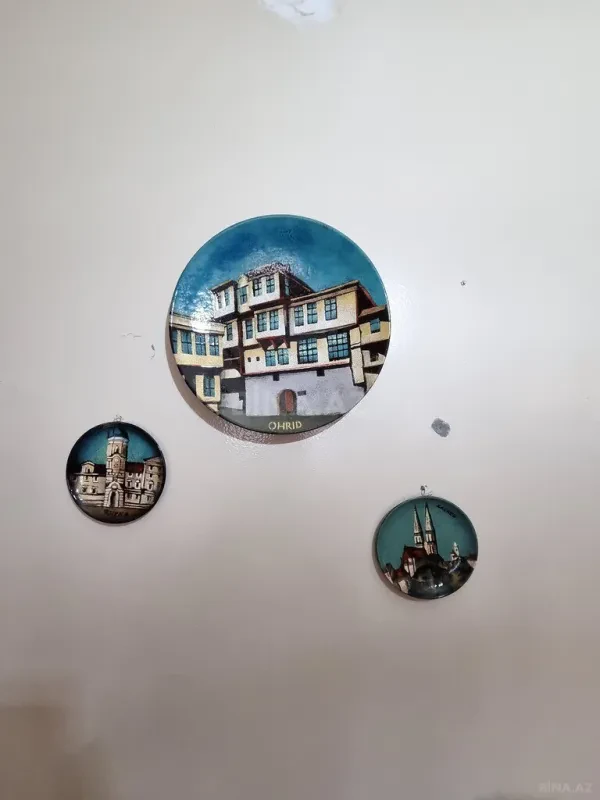 Satılır 4 otaqlı mənzil 180 m²