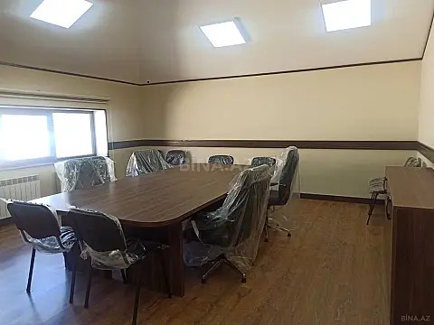 Satılır obyekt 576 m²