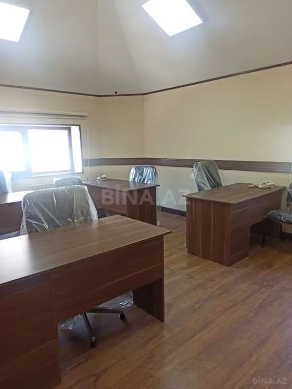 Satılır obyekt 576 m²