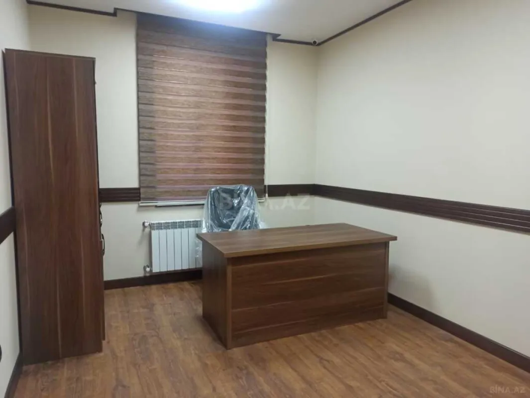 Satılır obyekt 576 m²