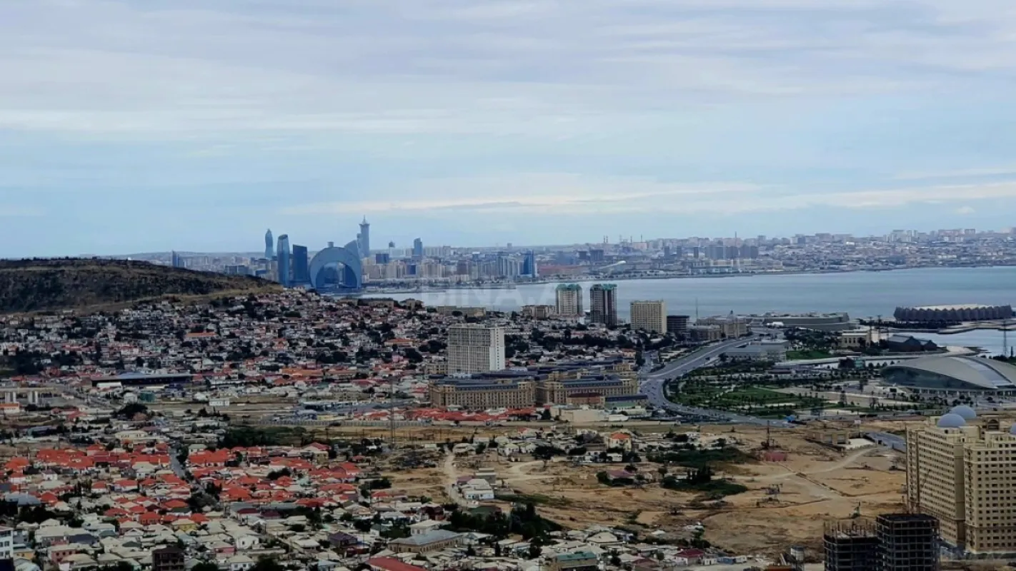 Satılır torpaq sahəsi 12 m²