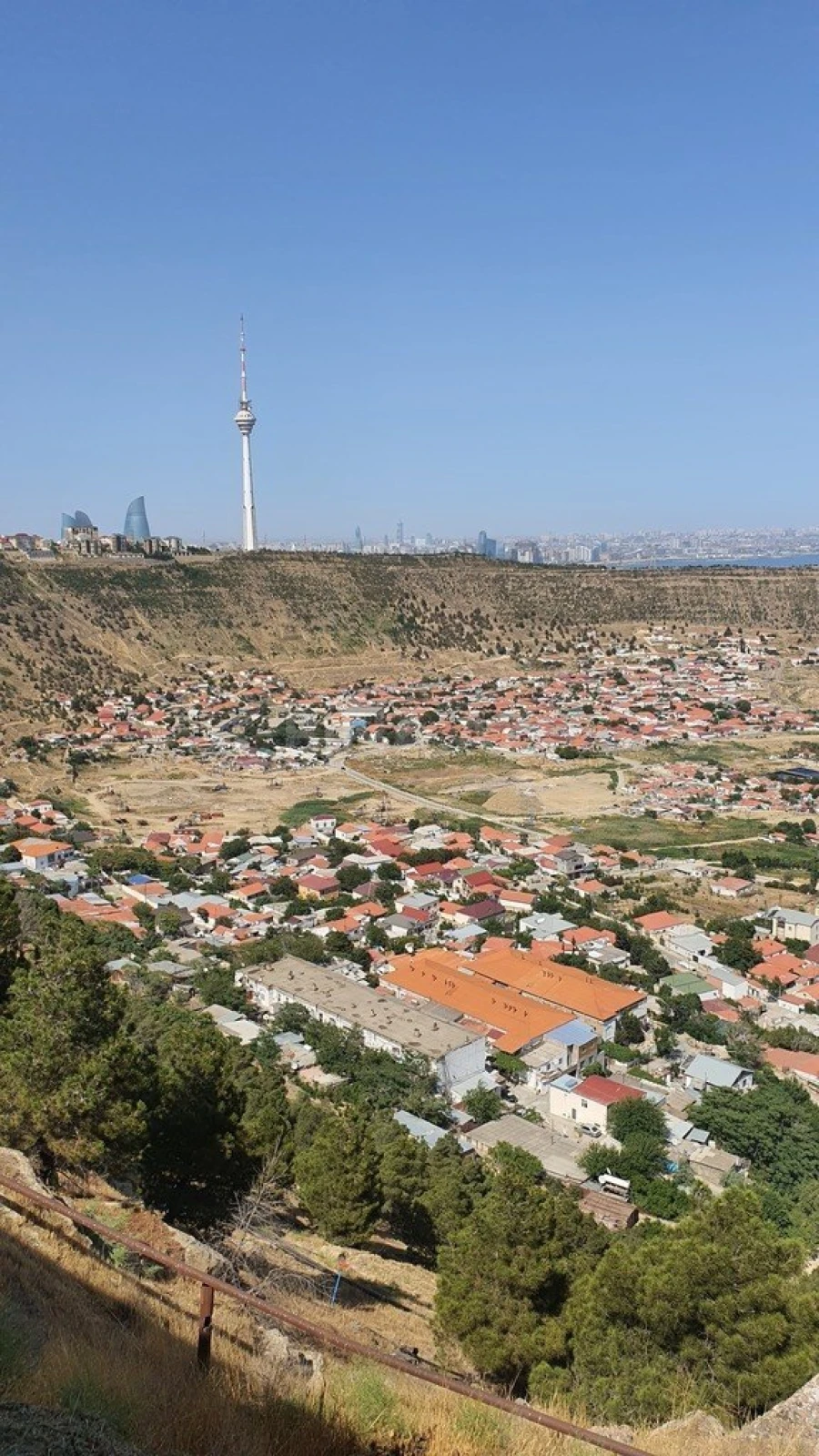 Satılır torpaq sahəsi 12 m²