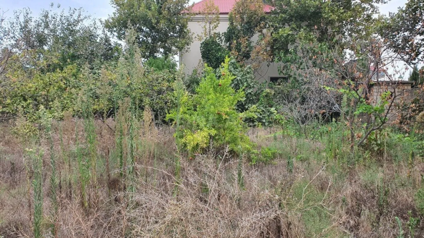 Satılır torpaq sahəsi 12 m²