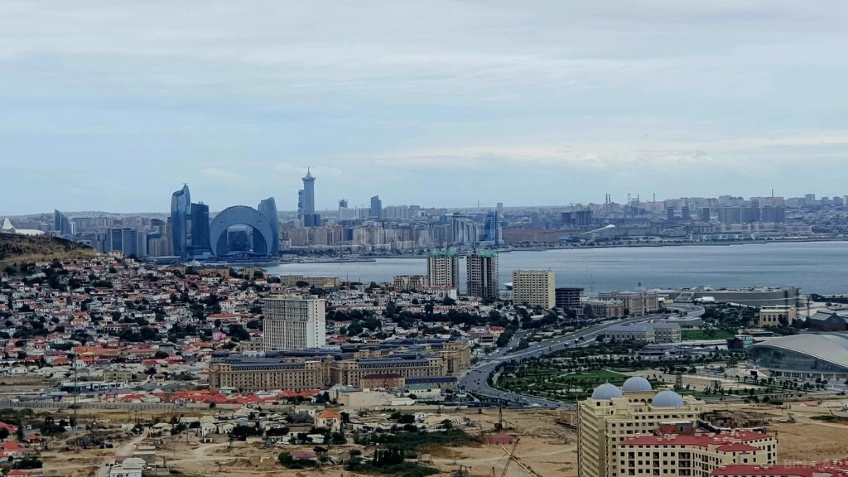 Satılır torpaq sahəsi 12 m²