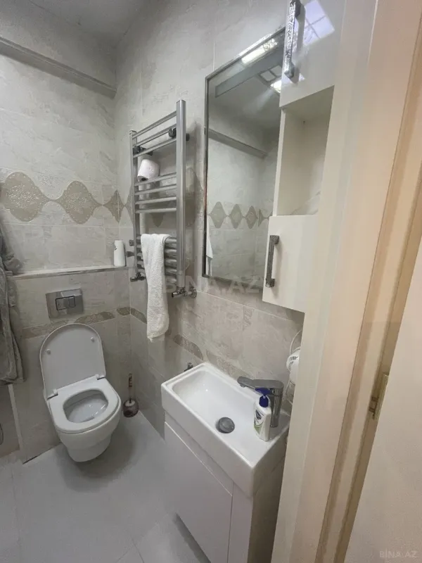 Satılır 3 otaqlı mənzil 140 m²