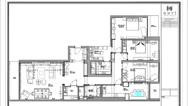 Satılır 4 otaqlı mənzil 217 m²