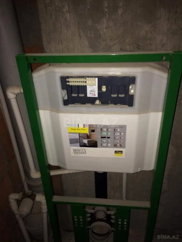 Satılır 4 otaqlı mənzil 217 m²