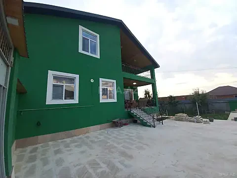 Satılır 5 otaqlı həyət evi 180 m² — Zaqatala 5 otaq 180.00 m²