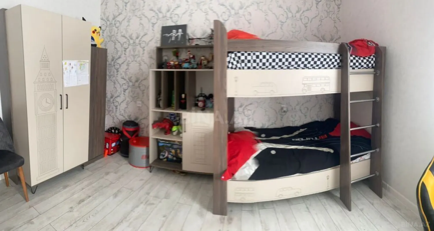 Kirayə verilir 6 otaqlı həyət evi 360 m²