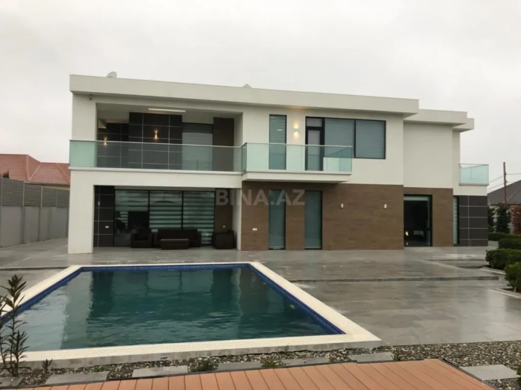 Kirayə verilir 6 otaqlı həyət evi 360 m²