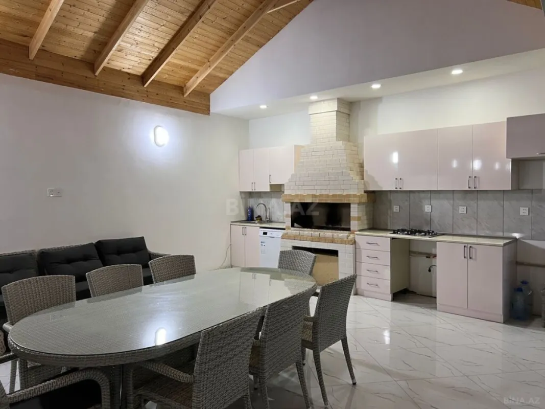 Kirayə verilir 5 otaqlı həyət evi 320 m²