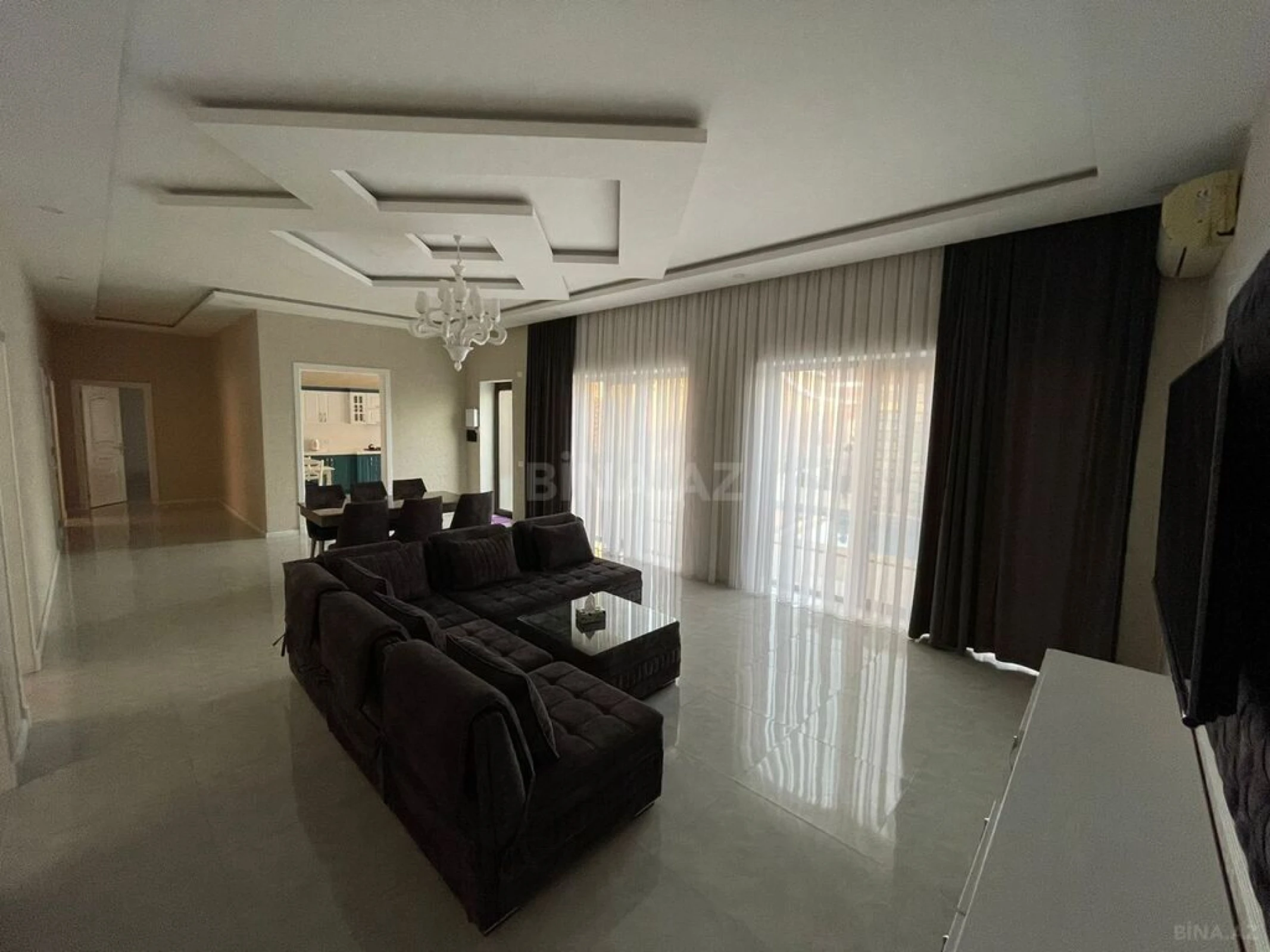 Kirayə verilir 4 otaqlı həyət evi 320 m²