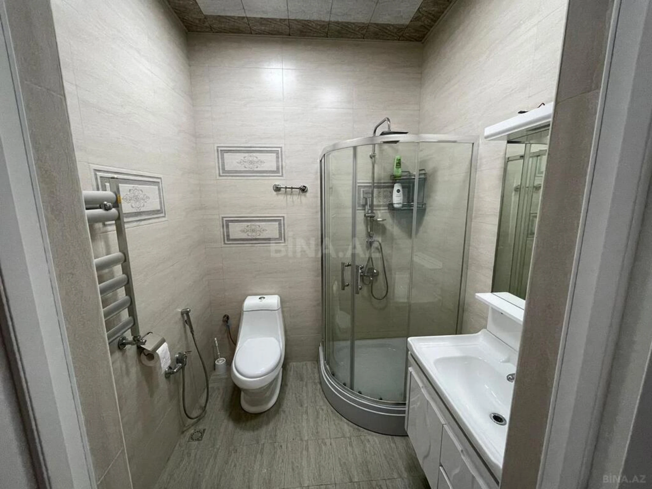 Kirayə verilir 4 otaqlı həyət evi 320 m²