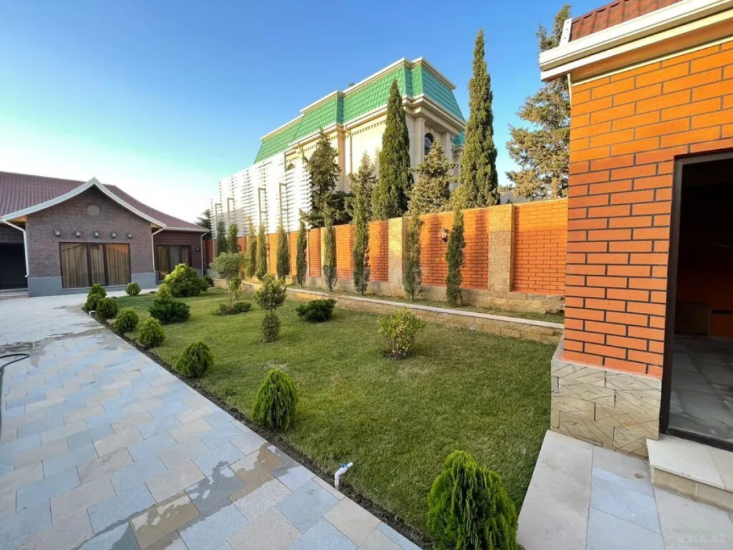 Kirayə verilir 4 otaqlı həyət evi 320 m²