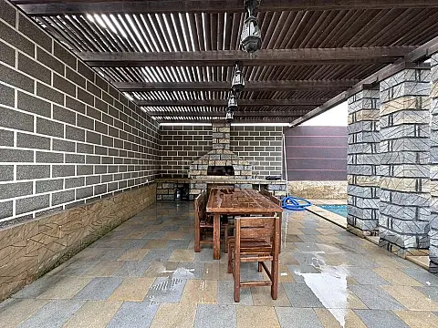 Kirayə verilir 4 otaqlı həyət evi 320 m²