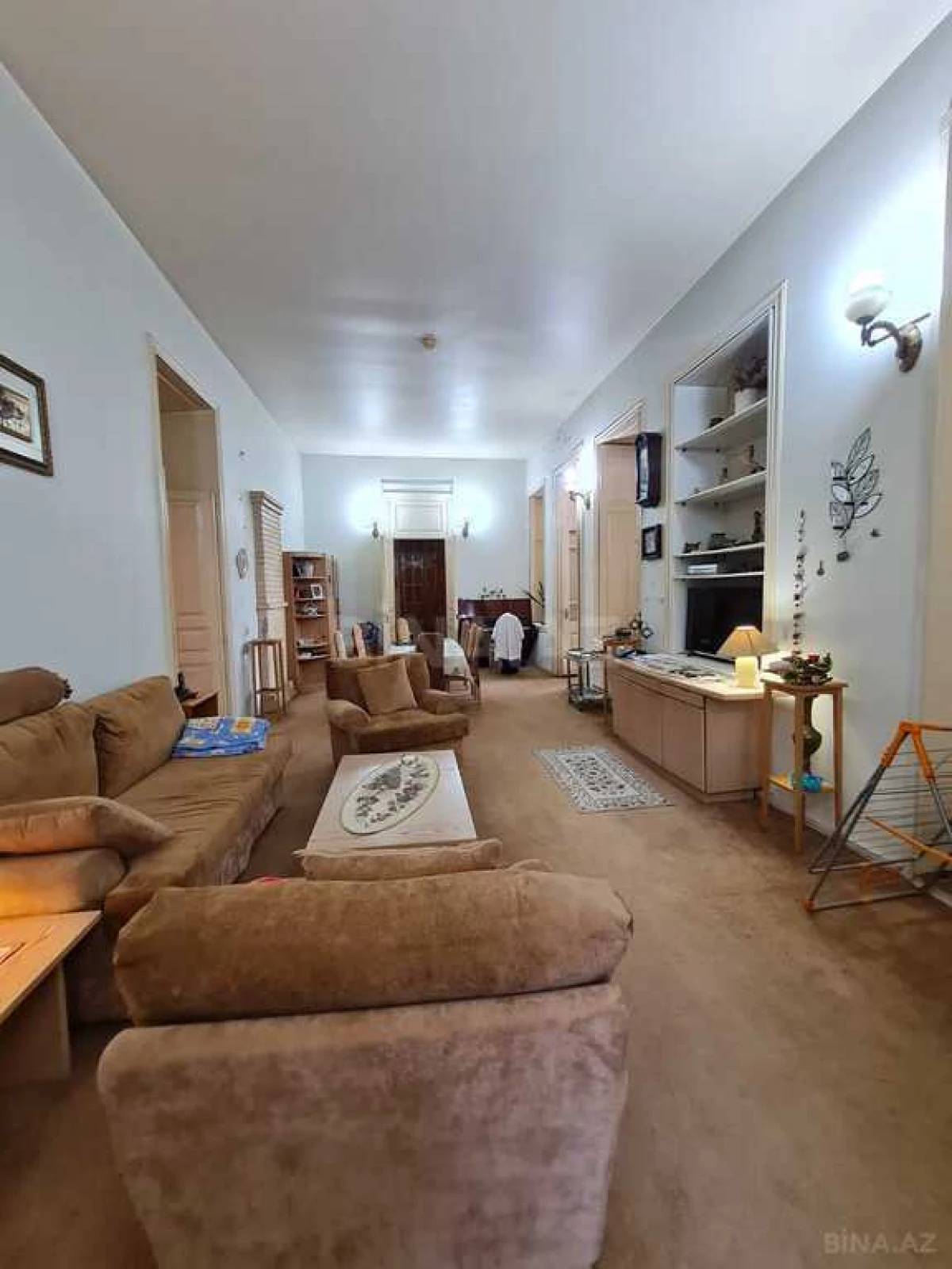 Satılır 4 otaqlı mənzil 165 m²