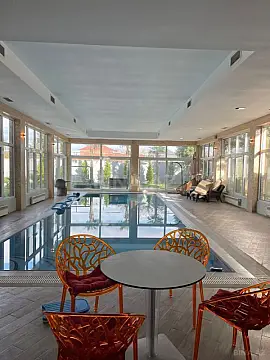 Kirayə verilir 7 otaqlı həyət evi 400 m² — Bakı, Novxanı 7 otaq 400.00 m²