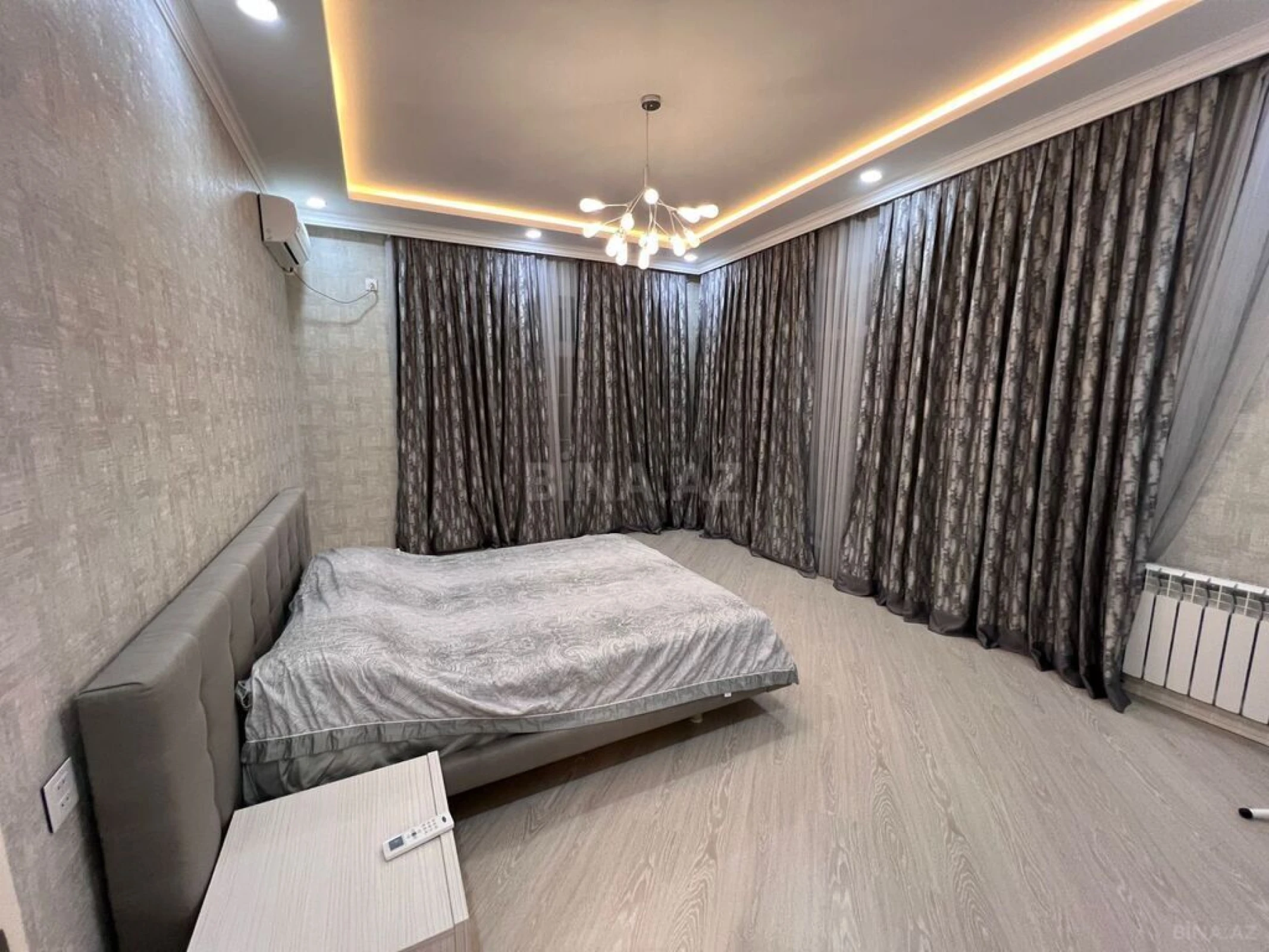 Kirayə verilir 5 otaqlı həyət evi 360 m²