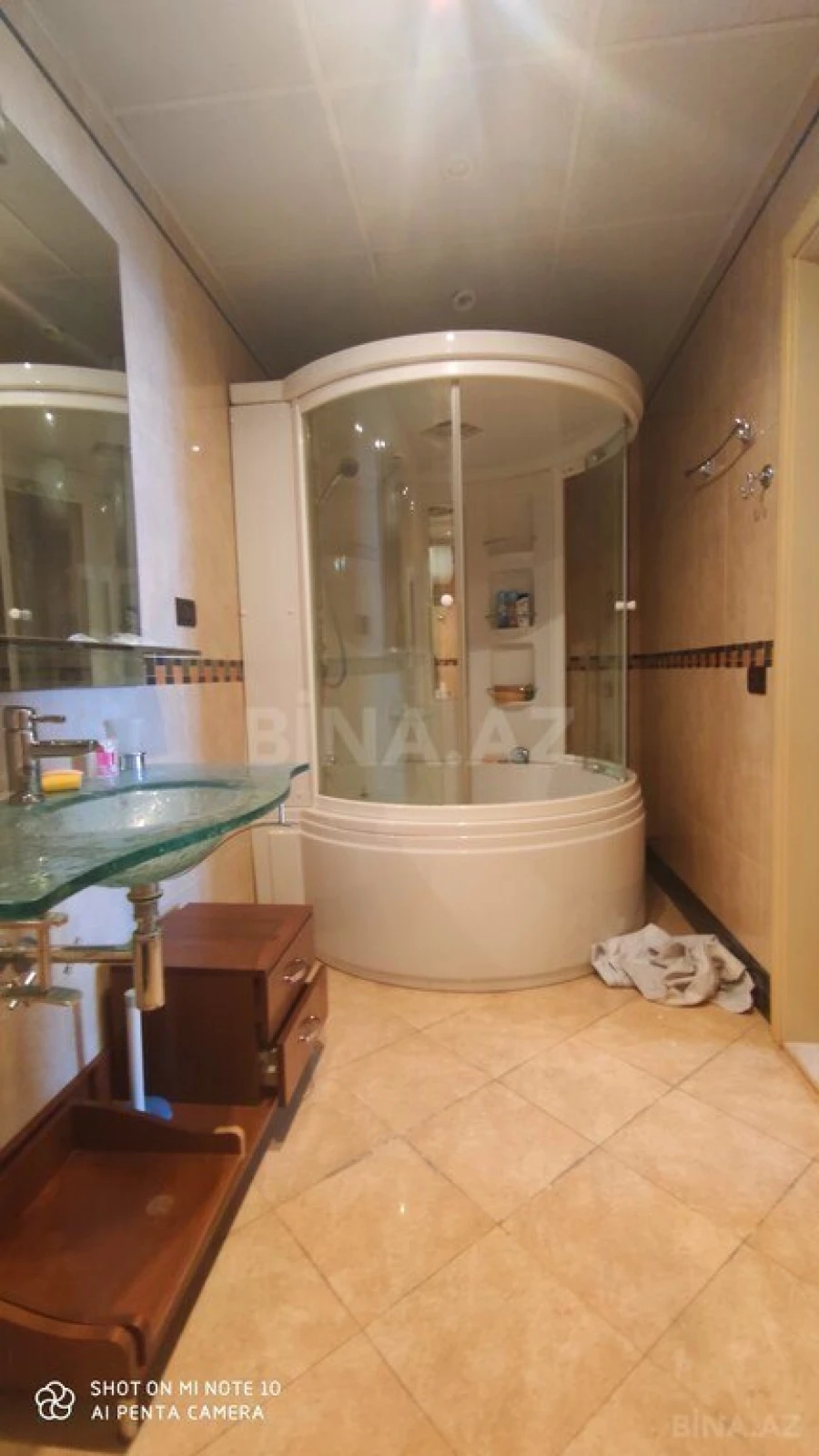 Satılır 3 otaqlı mənzil 125 m²