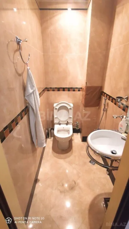 Satılır 3 otaqlı mənzil 125 m²