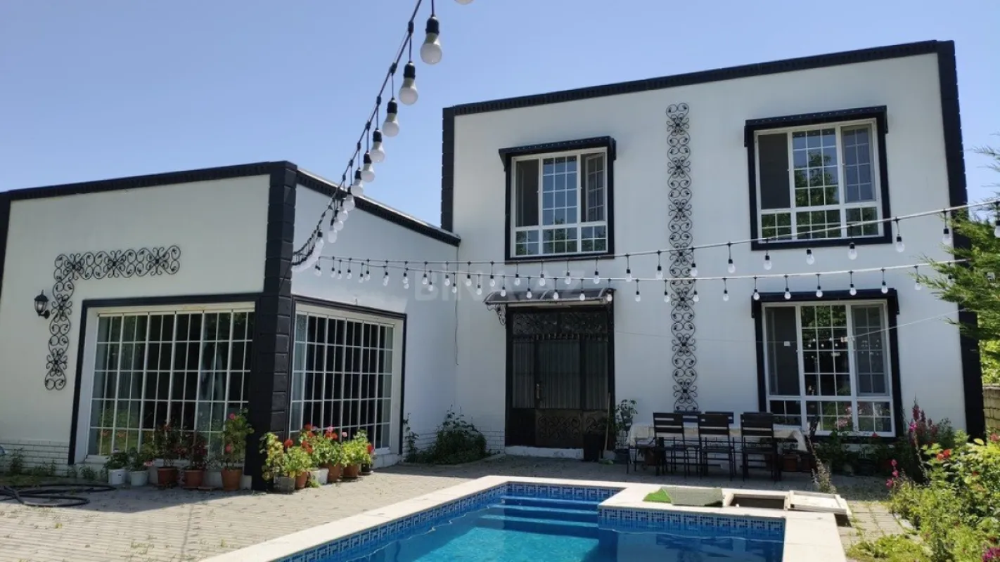 Kirayə verilir 5 otaqlı həyət evi 155 m²