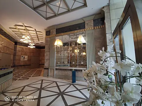 Satılır 15 otaqlı mənzil 875 m²