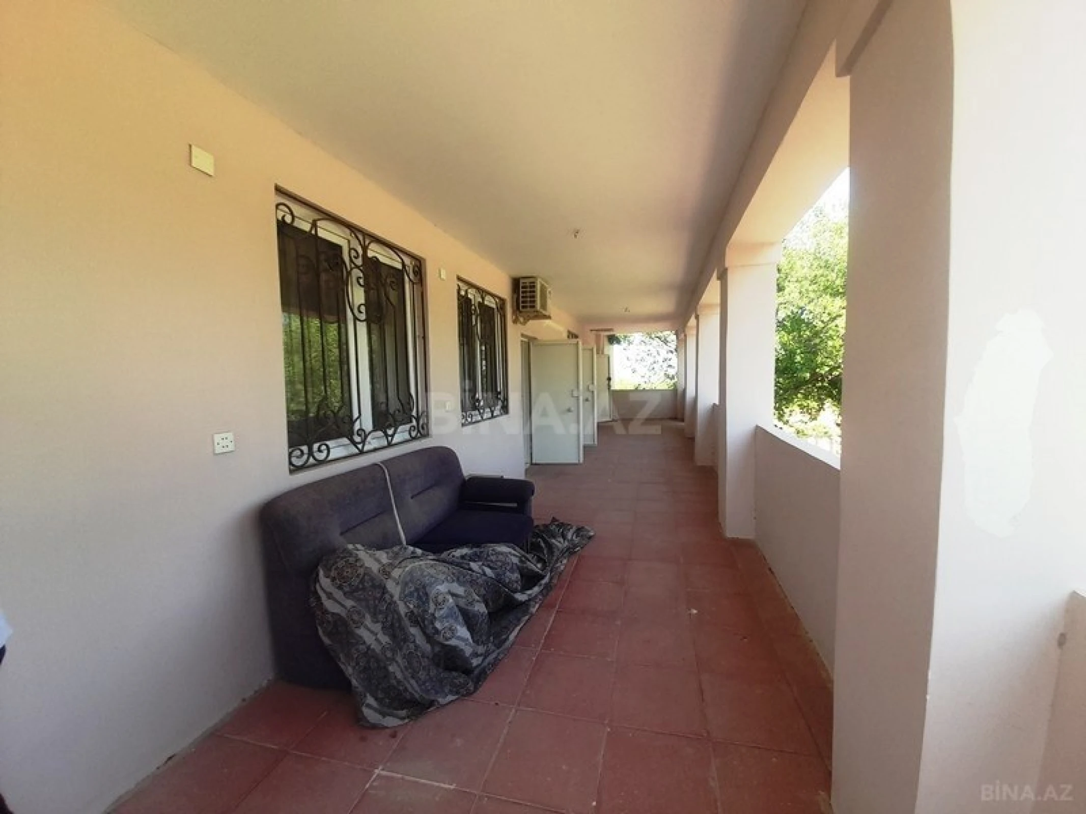 Satılır həyət evi 100 m²