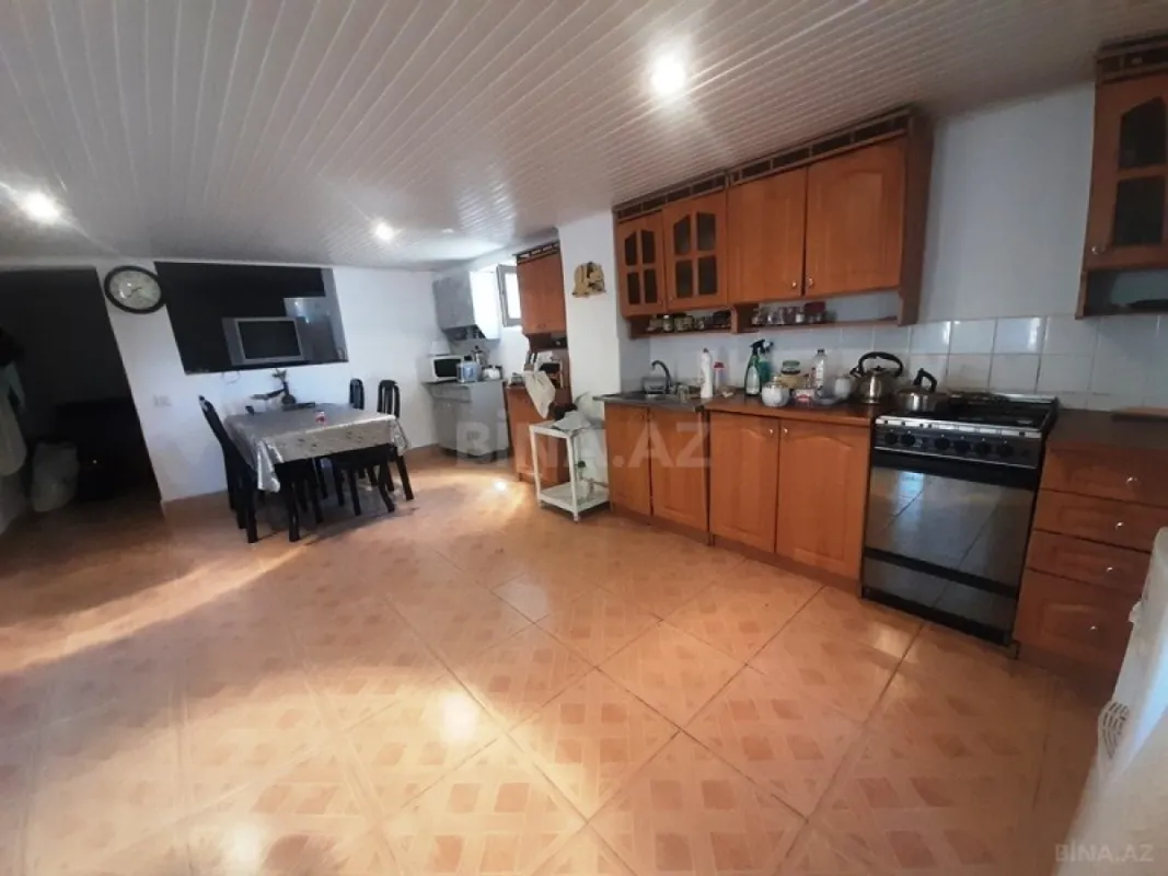 Satılır həyət evi 100 m²