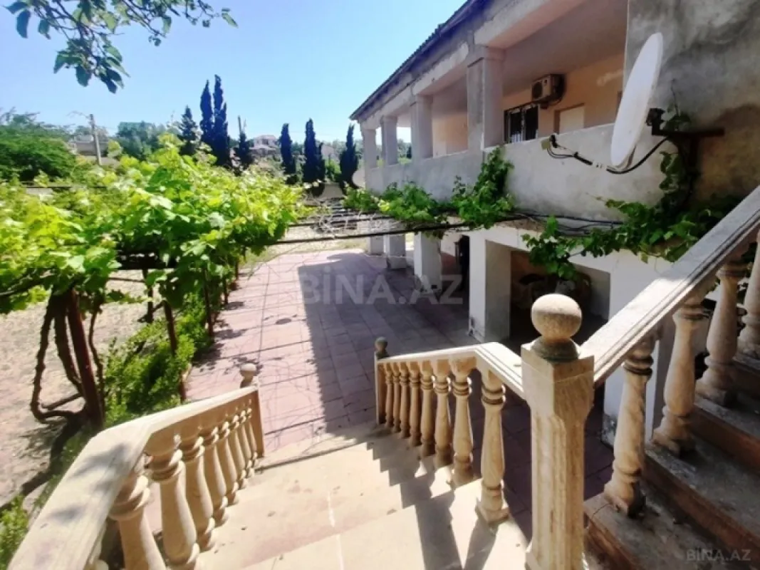 Satılır həyət evi 100 m²