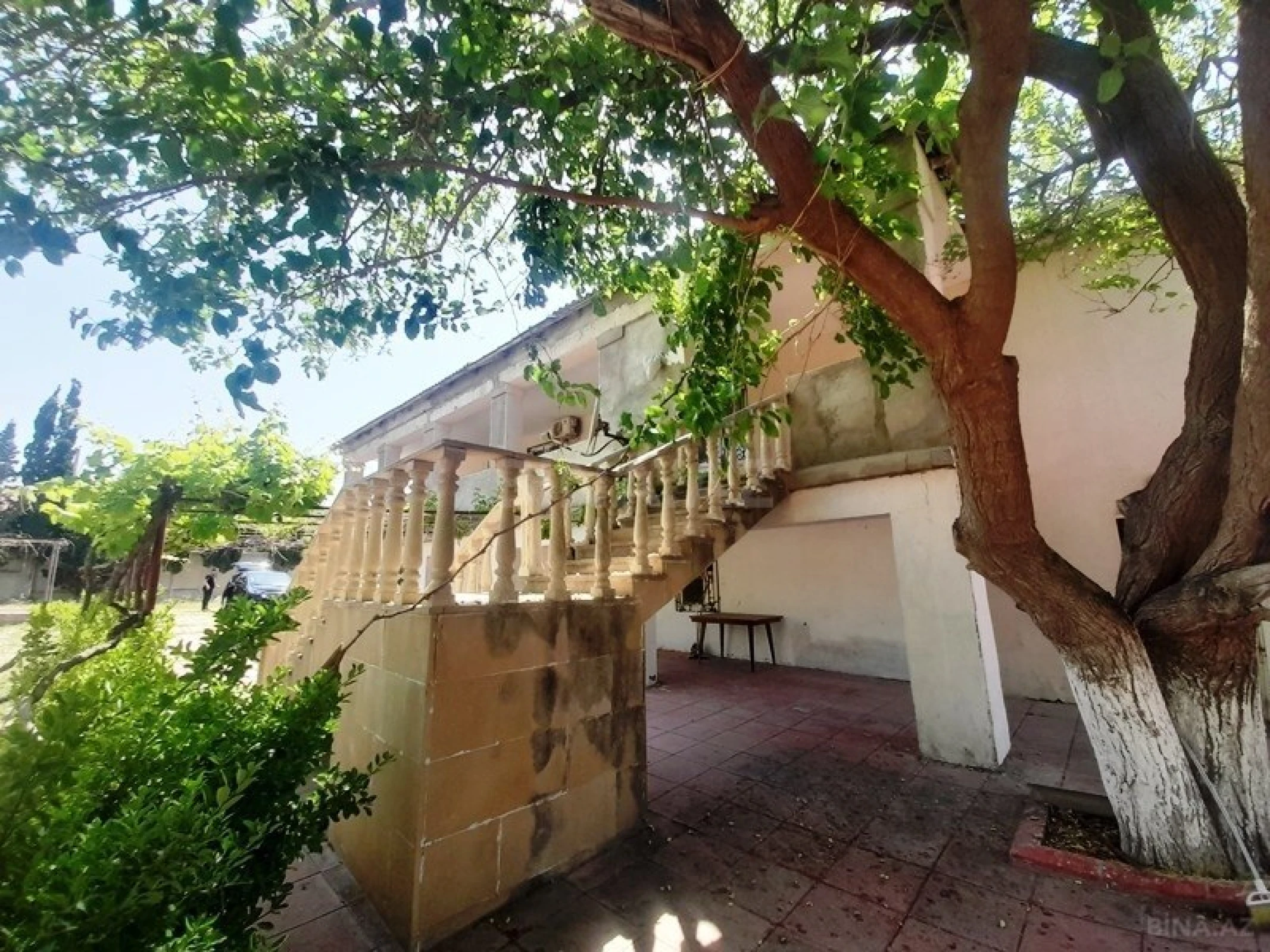 Satılır həyət evi 100 m²