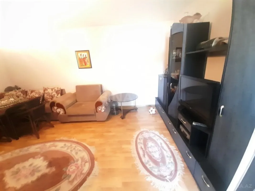 Satılır həyət evi 100 m²