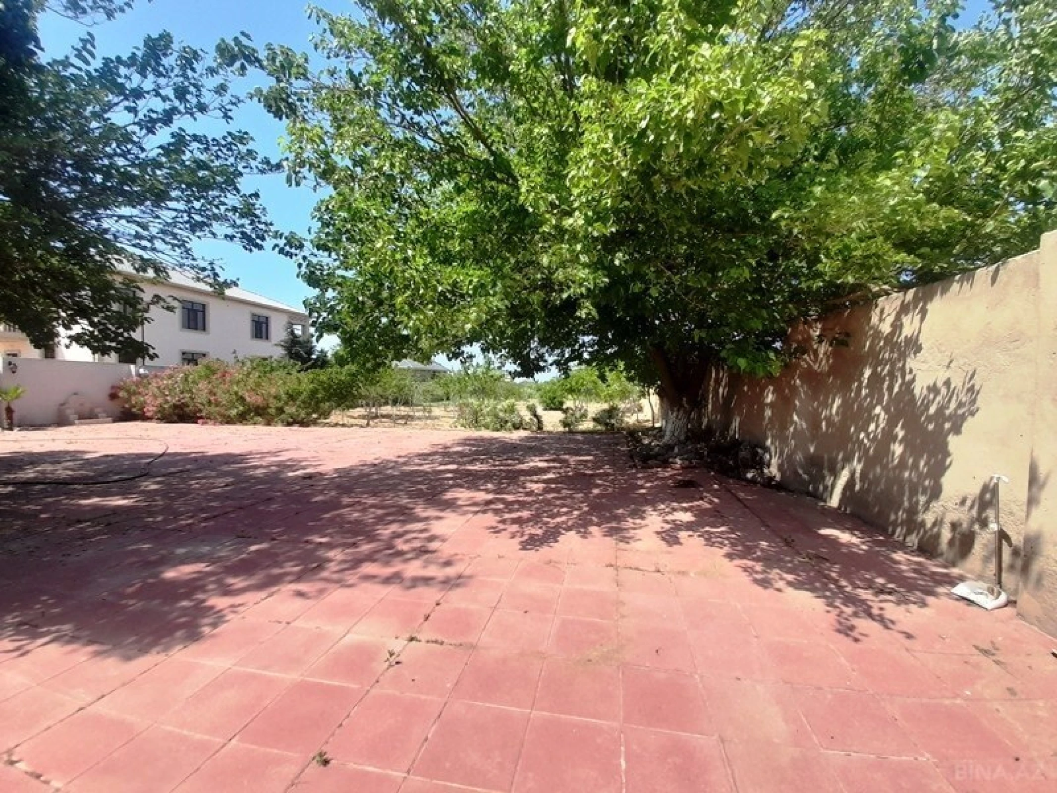 Satılır həyət evi 100 m²