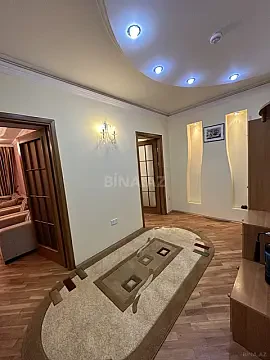 Kirayə verilir 2 otaqlı mənzil 80 m²
