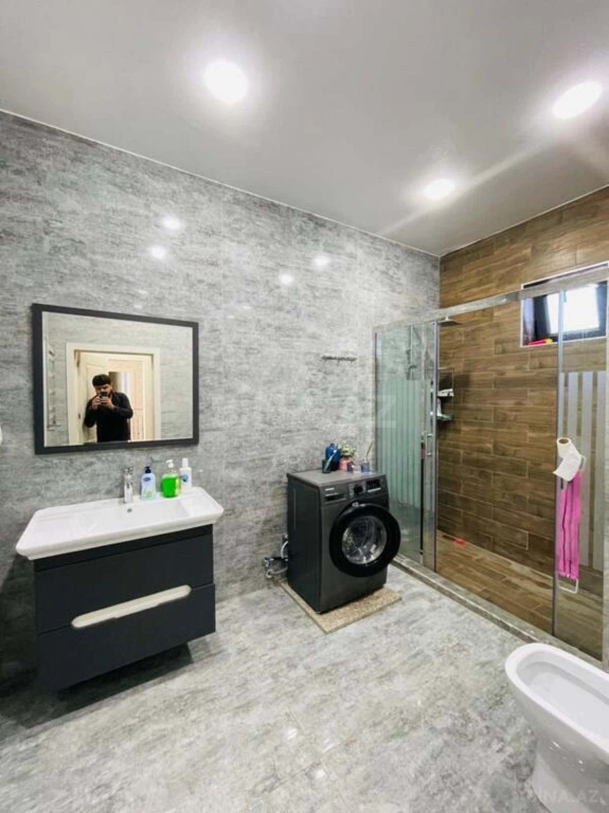 Kirayə verilir 6 otaqlı həyət evi 350 m²