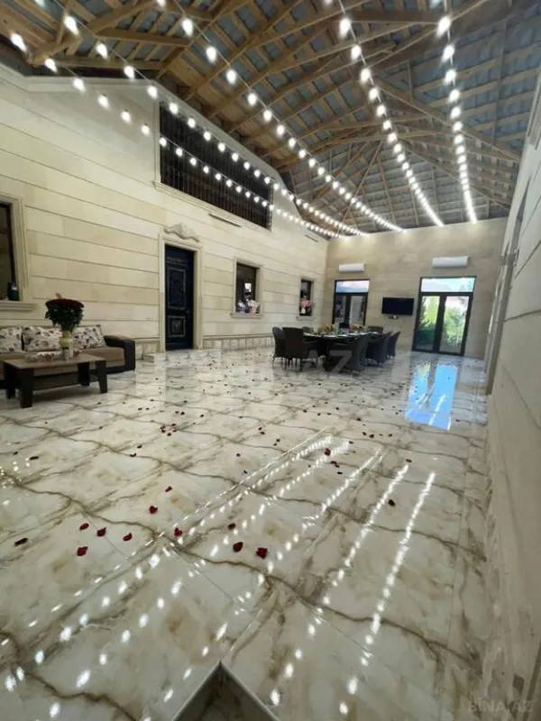 Kirayə verilir 5 otaqlı həyət evi 400 m²