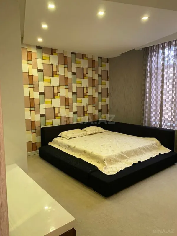 Kirayə verilir 5 otaqlı həyət evi 300 m²
