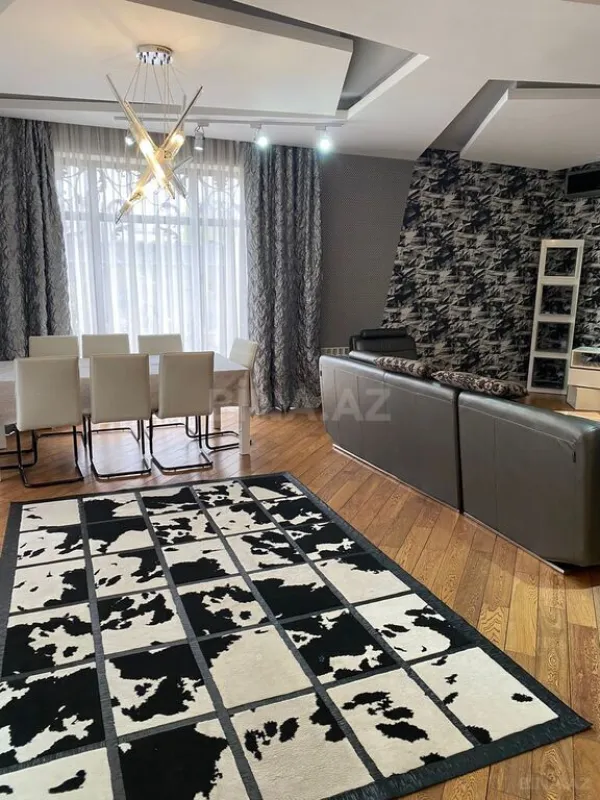 Kirayə verilir 5 otaqlı həyət evi 300 m²