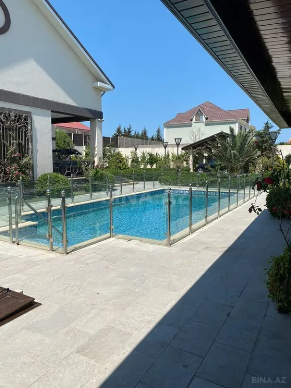 Kirayə verilir 5 otaqlı həyət evi 300 m²