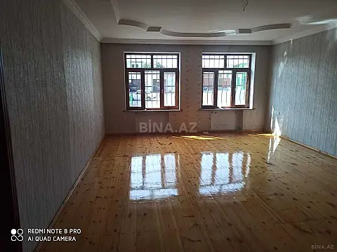 Satılır 6 otaqlı həyət evi 146.9 m²