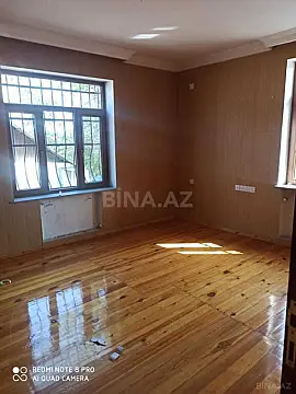 Satılır 6 otaqlı həyət evi 146.9 m²