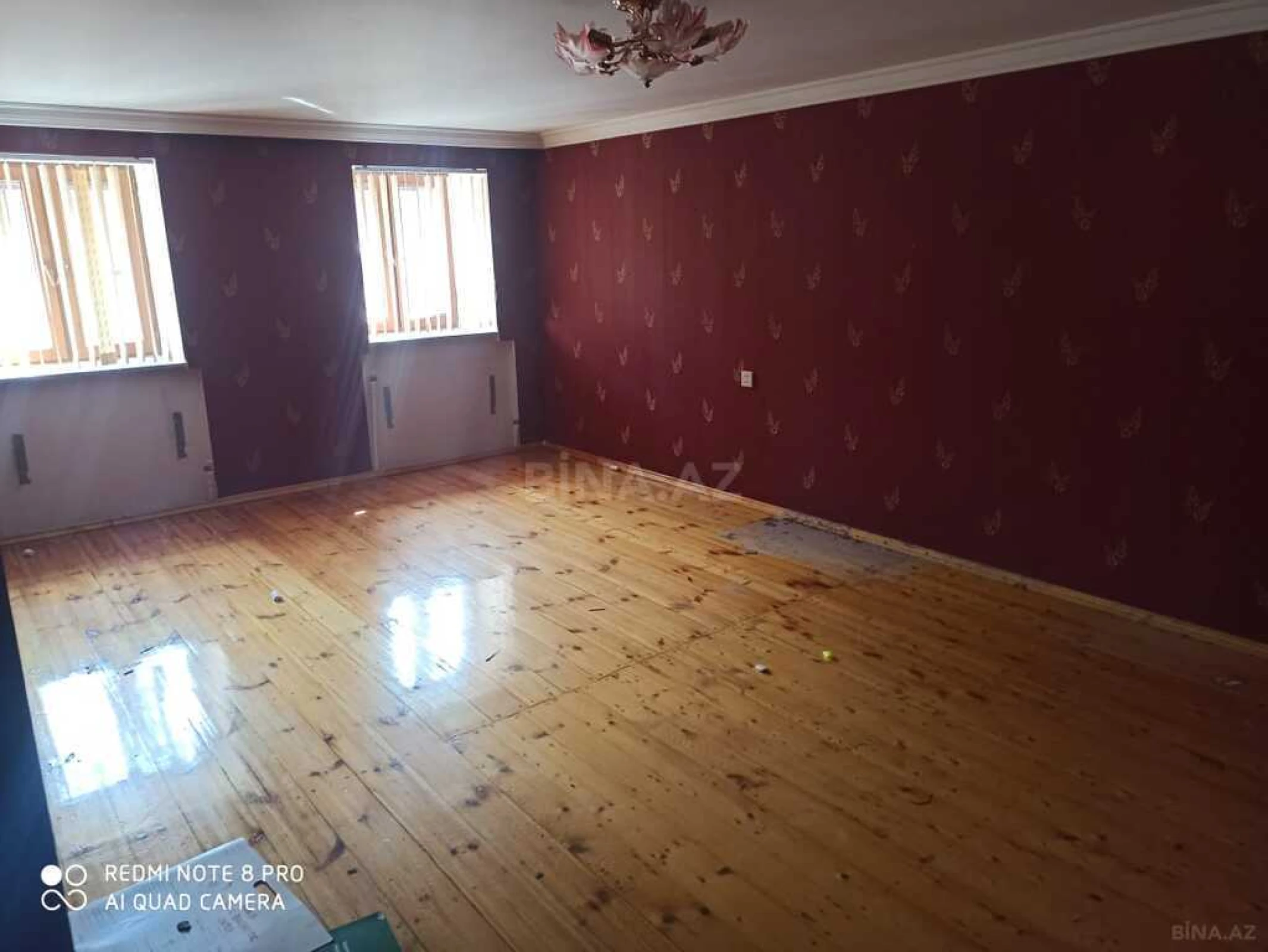 Satılır 6 otaqlı həyət evi 146.9 m²