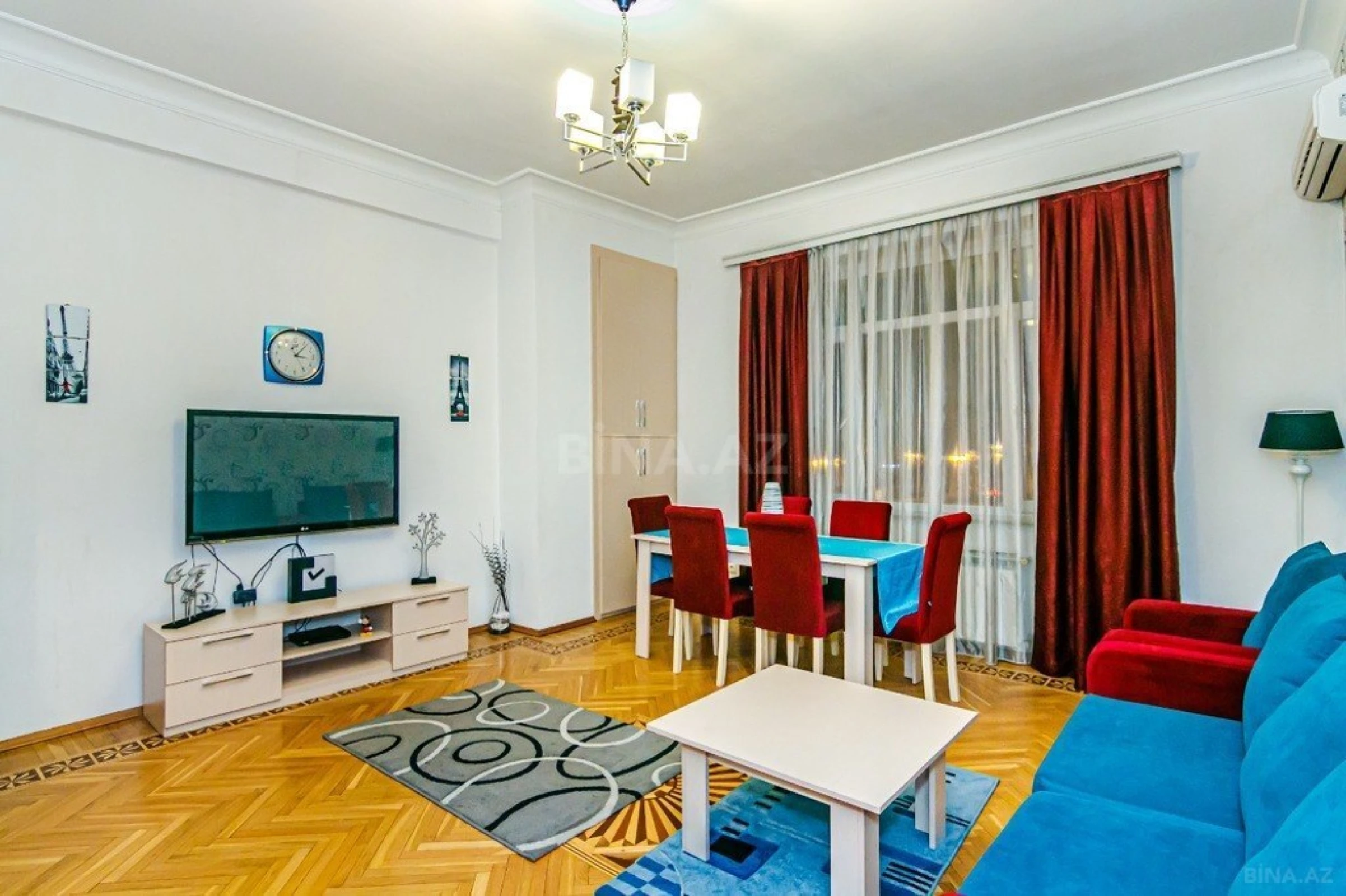 Kirayə verilir 4 otaqlı mənzil 150 m²