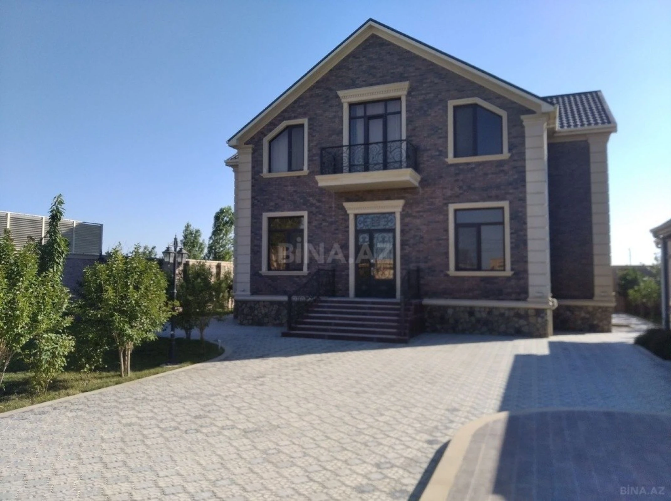 Kirayə verilir 5 otaqlı həyət evi 350 m²