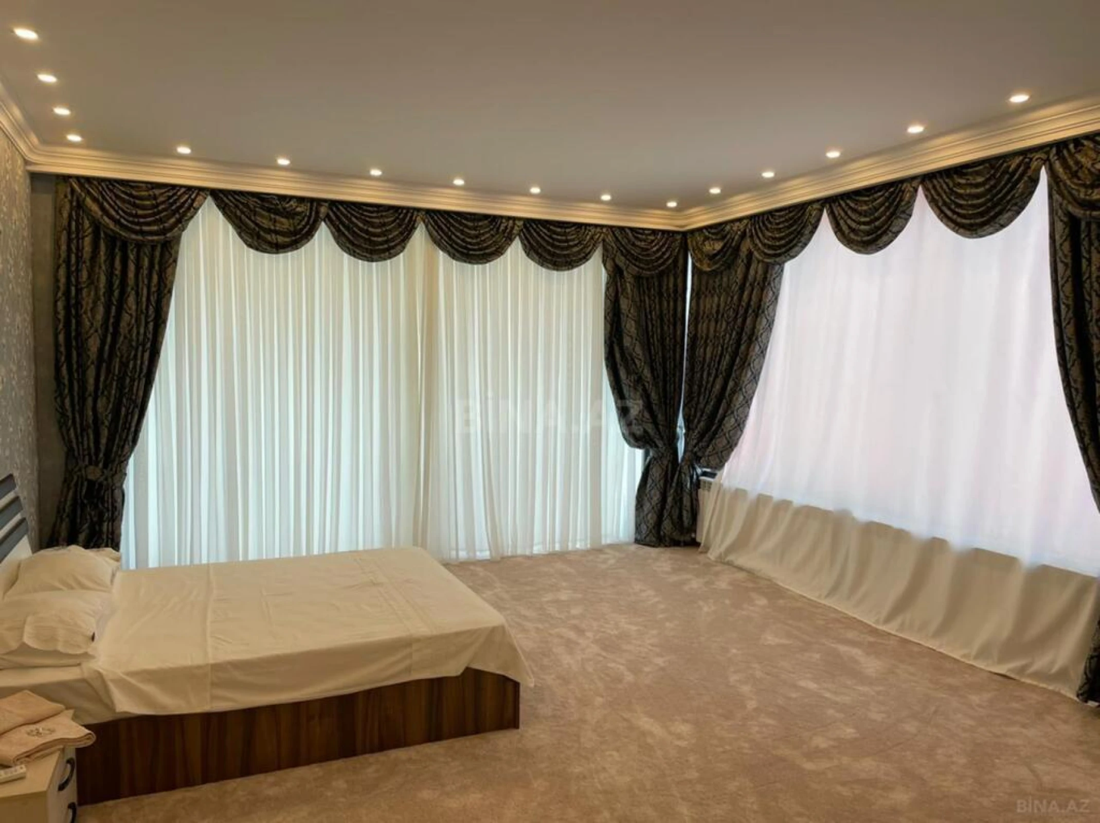 Kirayə verilir 5 otaqlı həyət evi 350 m²