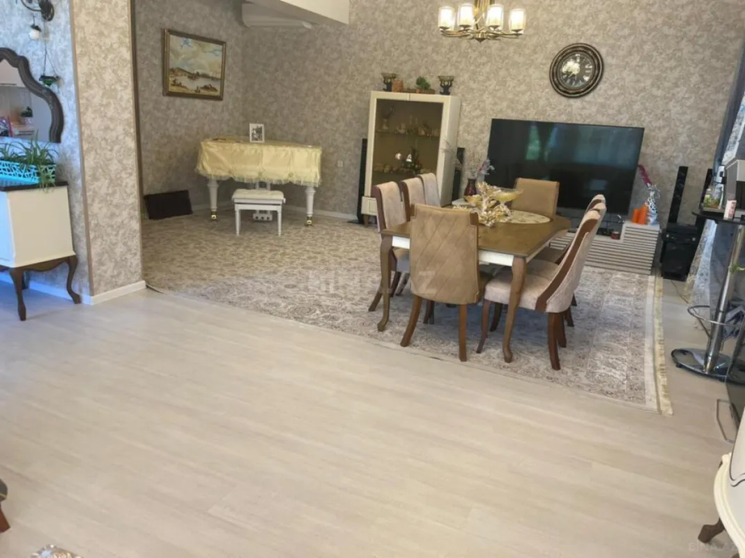 Kirayə verilir 4 otaqlı həyət evi 300 m²