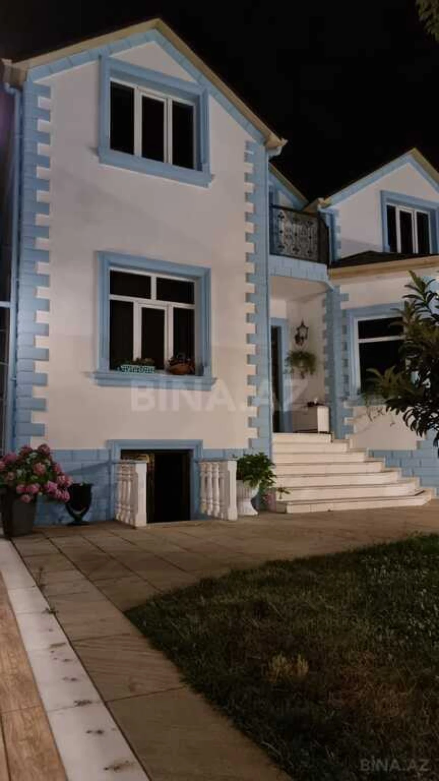 Kirayə verilir 4 otaqlı həyət evi 300 m²