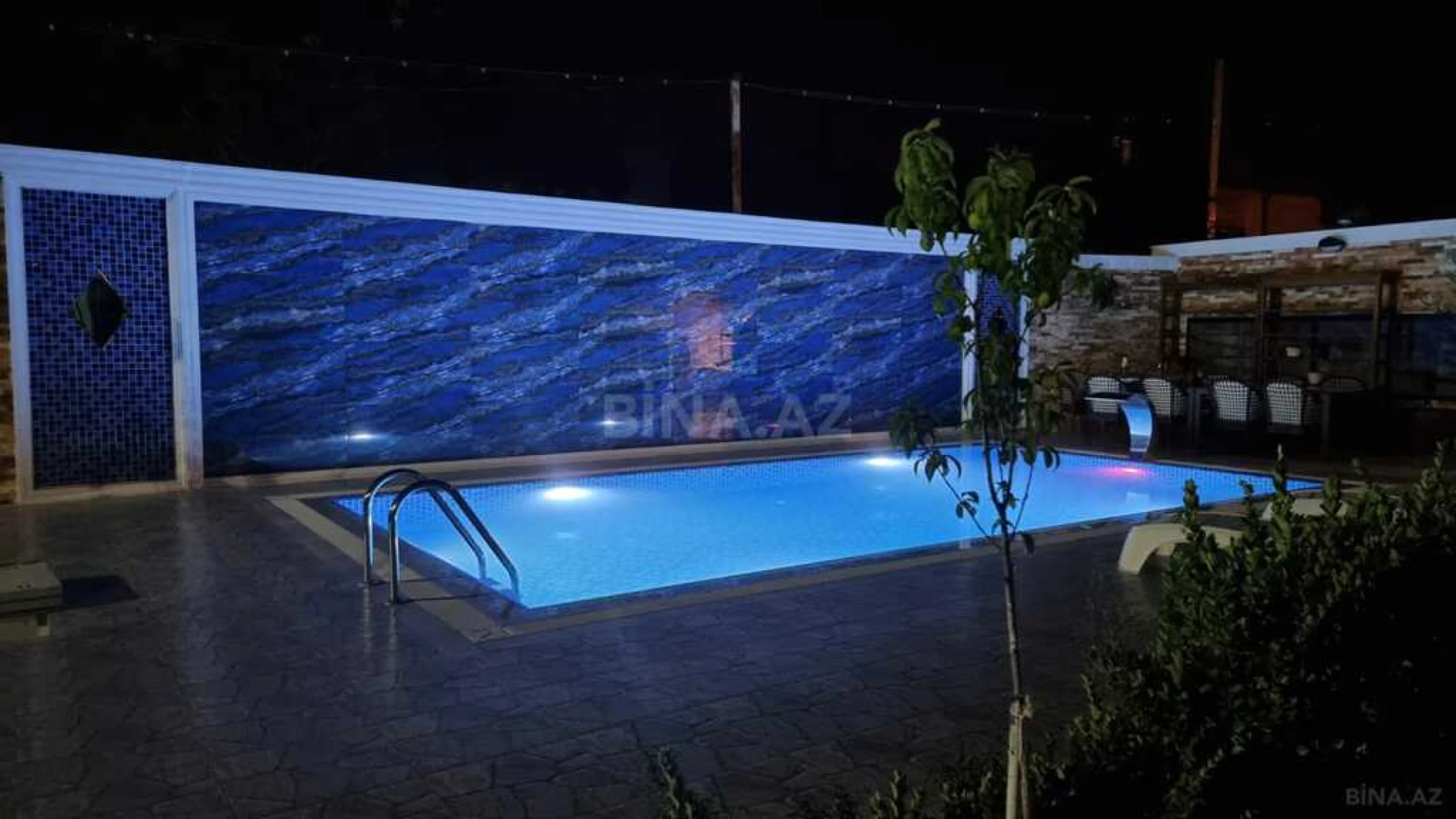 Kirayə verilir 4 otaqlı həyət evi 300 m²