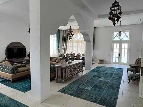 Kirayə verilir 7 otaqlı həyət evi 500 m²